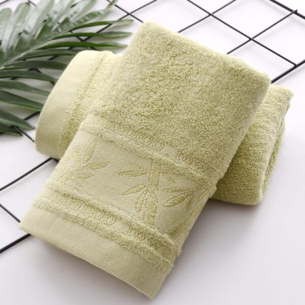 Serviette de forêt en bambou douce et unie – Image 4