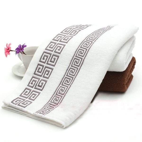 Serviette de Bain Broderie Fil d'Or – Image 2